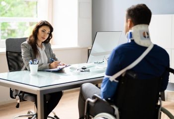 Como saber se você tem direito ao LOAS - Dra. Carine Piñeiro