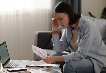 Nome negativado sem aviso o que o consumidor precisa saber - Escritório Dra. Carine Piñeiro Advocacia
